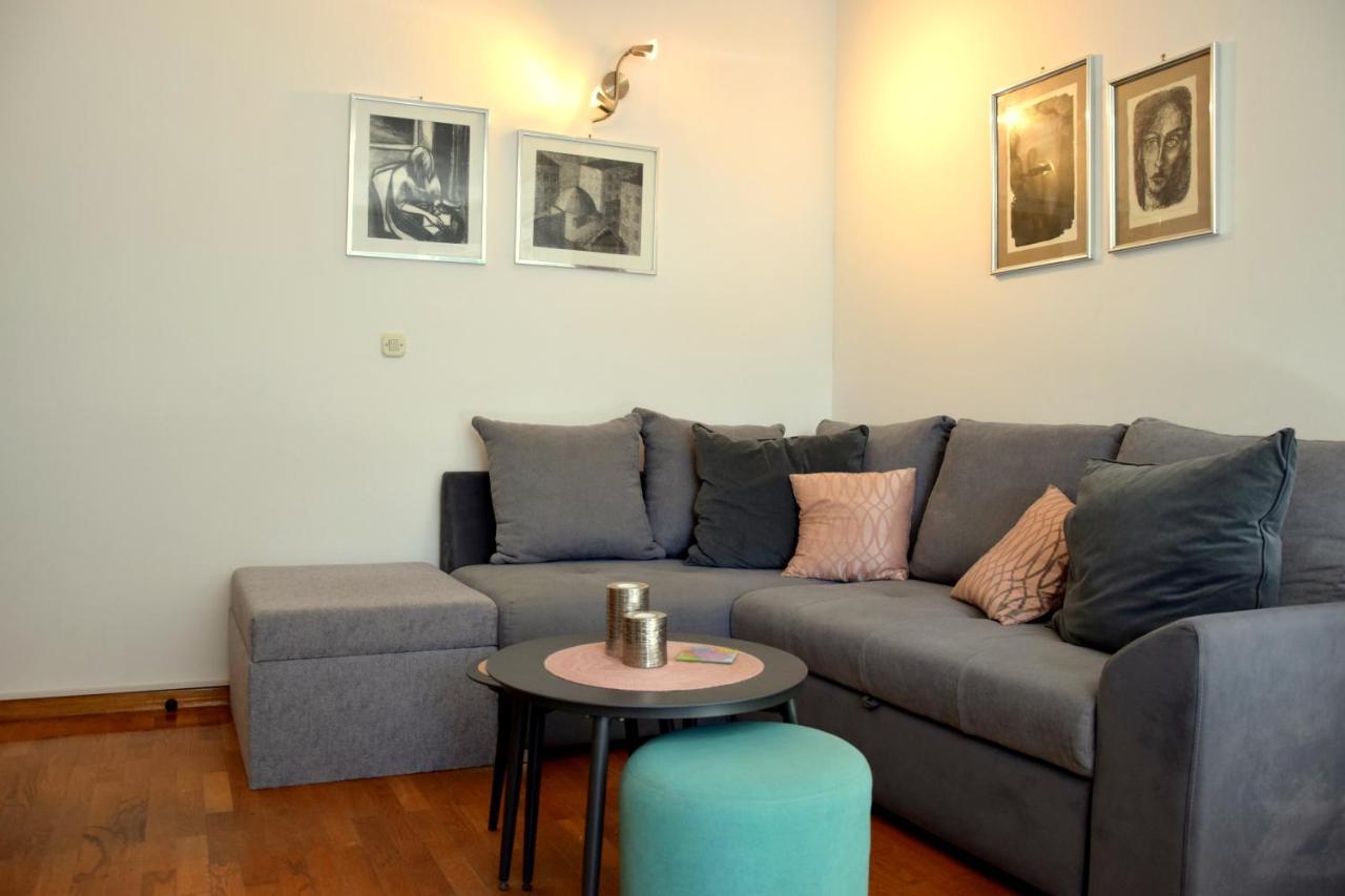 Apartment Marimar, Beachfront 1St Row Сплит Екстериор снимка